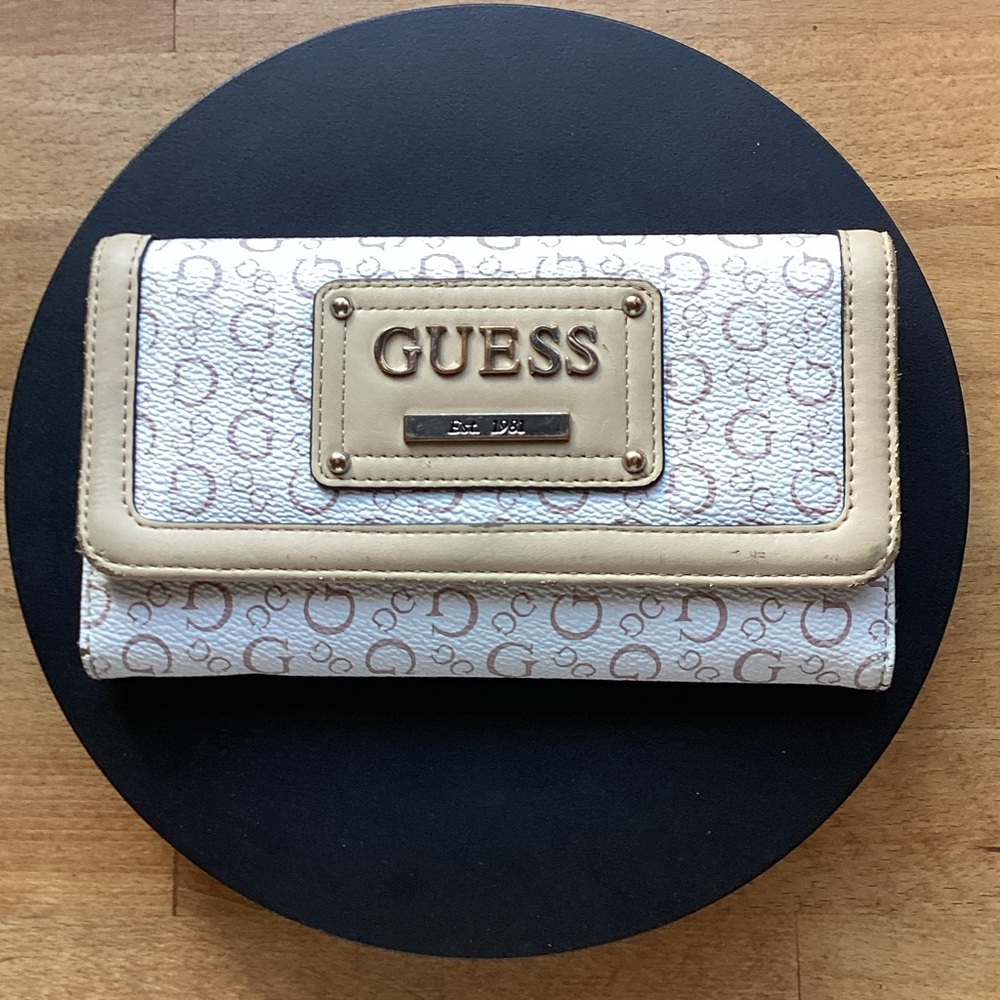 Guess Cream and Tan Logo Wallet